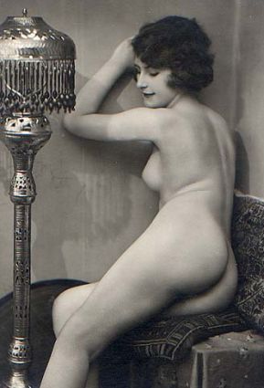 vintage nude by a lamp